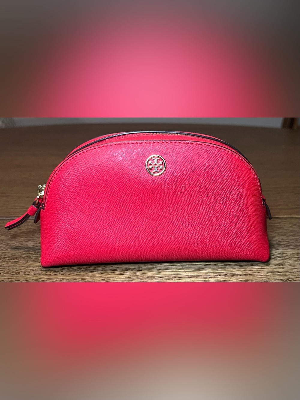 Tory Burch Robinson Small Makeup Bag in Brilliant Red